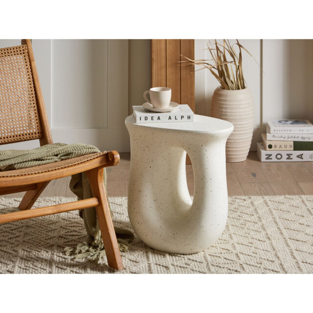 Idro Off-White Side Table