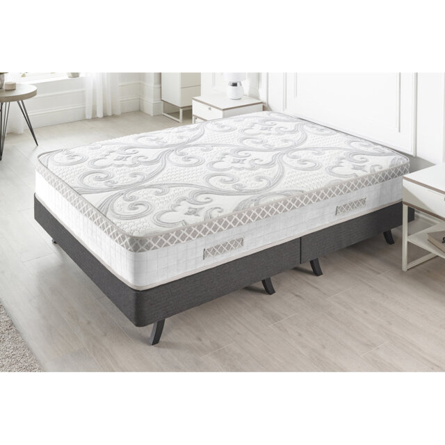 Floral Hybrid 28cm Memory Foam Pocket Spring Mattress Designed For The Ultimate Sleep