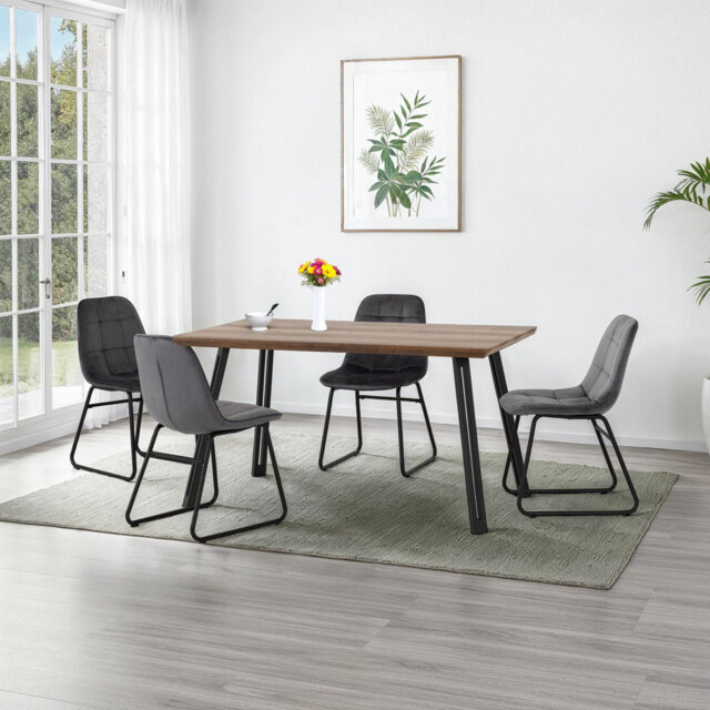 Catrinel 4 - Person Dining Set
