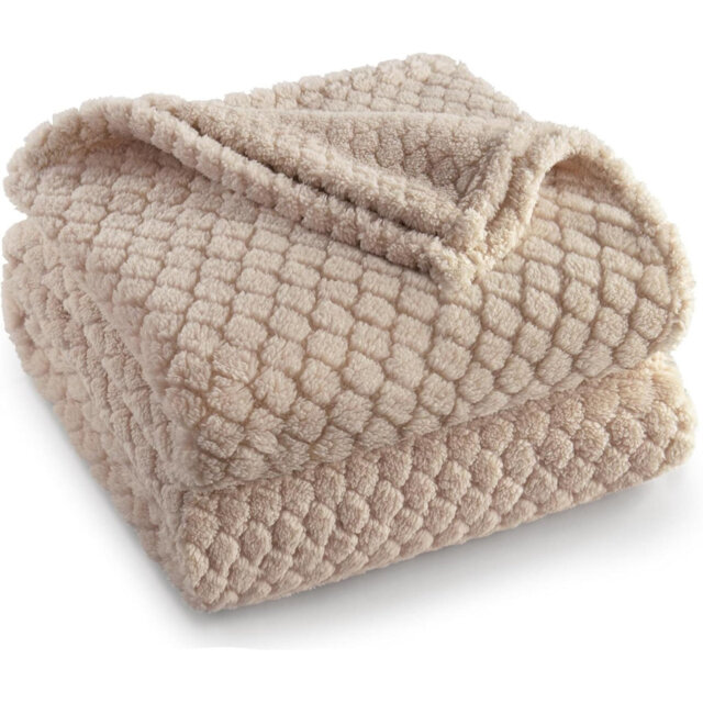 Fleece Throw Blanket For Couch, Super Soft Jacquard Bed Blanket, Lightweight Fuzzy Warm For All Seasons, 127X152 CM, Camel