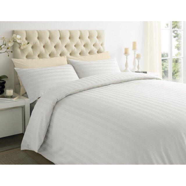 Satin Solid Colour Duvet Cover Set with Pillowcases Included