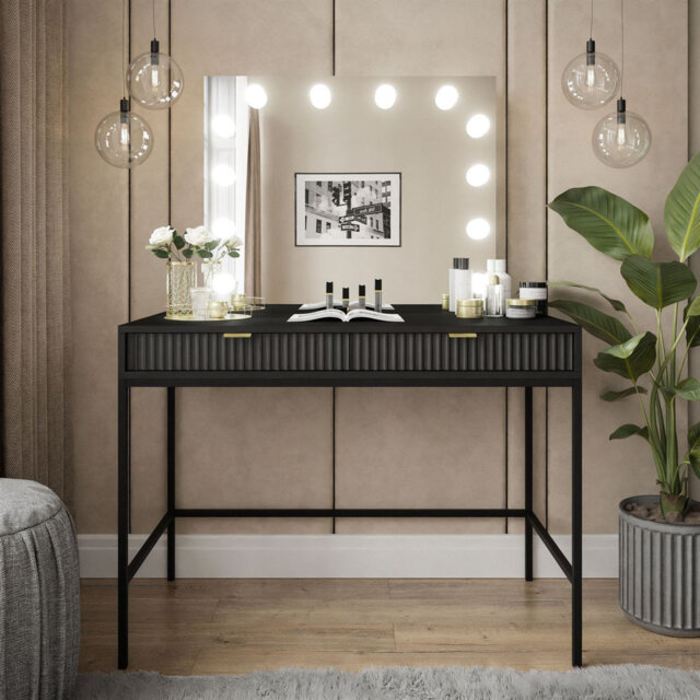 Masiel Dressing Table with Mirror