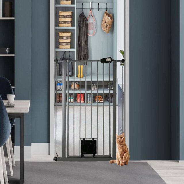 Benjemin Metal Pressure Mounted Pet Gate