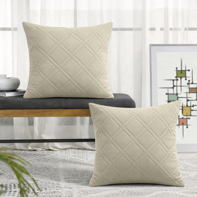 Diamond Velvet Cushion Cover 2