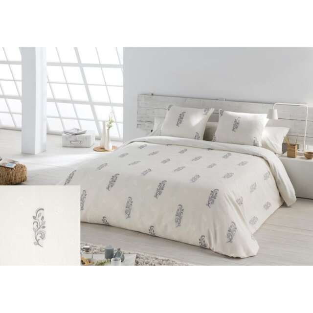 No Pattern Duvet Cover Set with Pillowcases Included