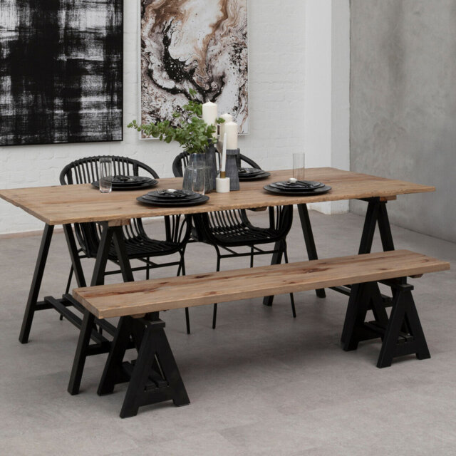Gee Iron Bench