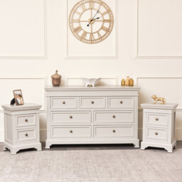 Leanne 3 Piece Bedroom Set