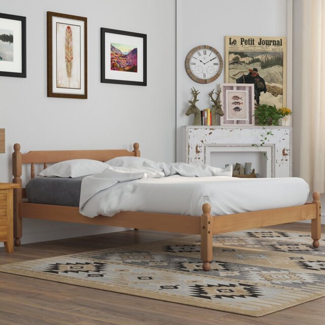 Colonial Spindle Pine Wooden Bartlesville Bed