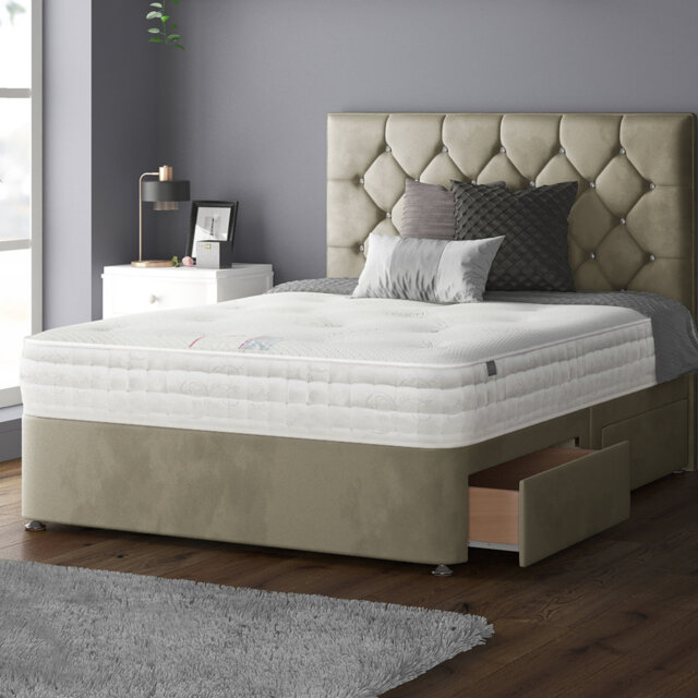Eberhardt Upholstered UK Double - DE 135 X 190 Cm Divan Bed