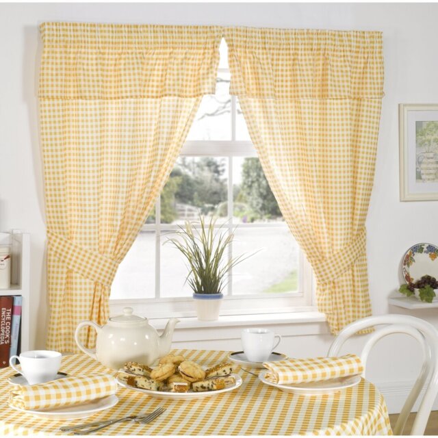 Molly Gingham Ruffled Kitchen Curtain