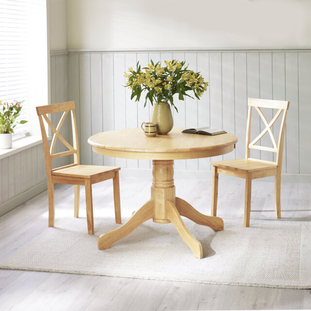 Tamala Round Wooden Dining Table & 2 Shannondale Chairs - Traditional Farmhouse Style