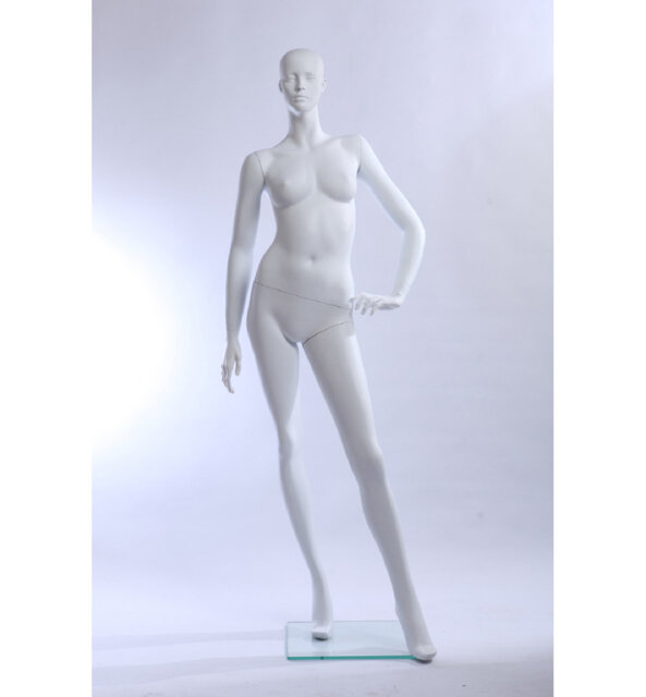 Anneka People Statue