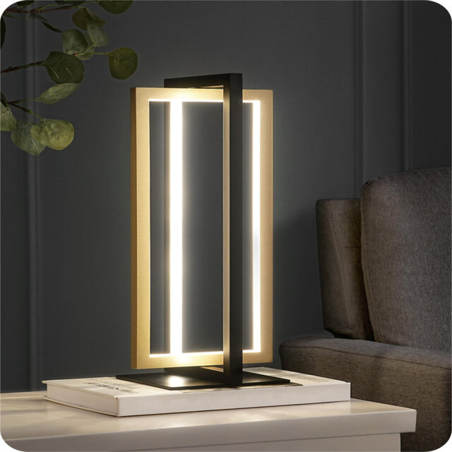 Metal Novelty Lamp