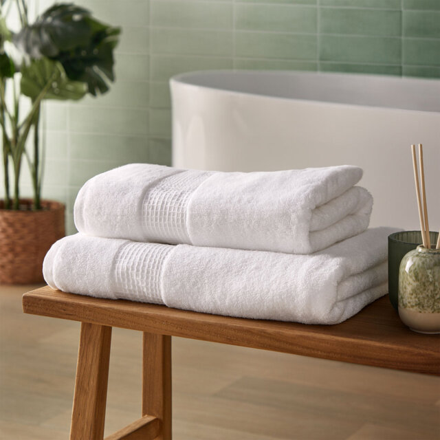 Silentnight Luxury Waffle Pure Cotton Bath Sheet