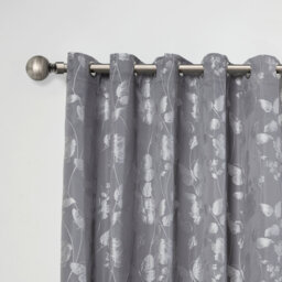 Abe Riegelsville Ball Extendable Eyelet Curtain Pole and Hardware Set