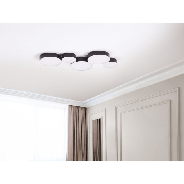 Avinveer LED Flush Mount