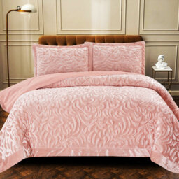 Holm Polyester Bedspread with Pillow Shams Included
