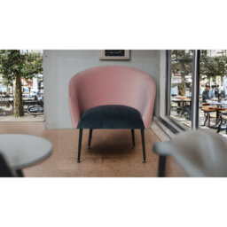 Cocktail chair