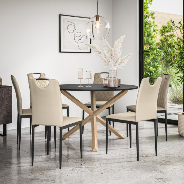 Daraich 6 - Person Dining Set