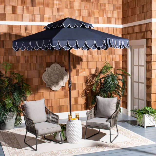 Outdoor Roslyn Crank Outdoor Umbrella