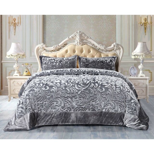 Whitt Polyester Bedspread with Pillow Shams Included