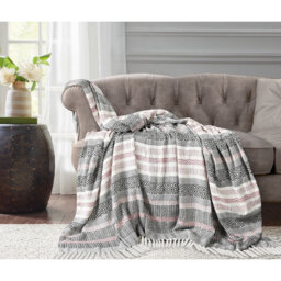 Blakesburg Throw Blanket