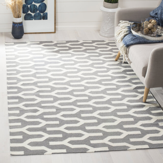 Normal Handmade Flatweave Wool Silver/Ivory Rug