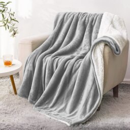 Sherpa Fleece Fur Thick Reversible Blanket Throw