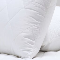 Wangi Polyester/Polyfill Medium Support Pillow