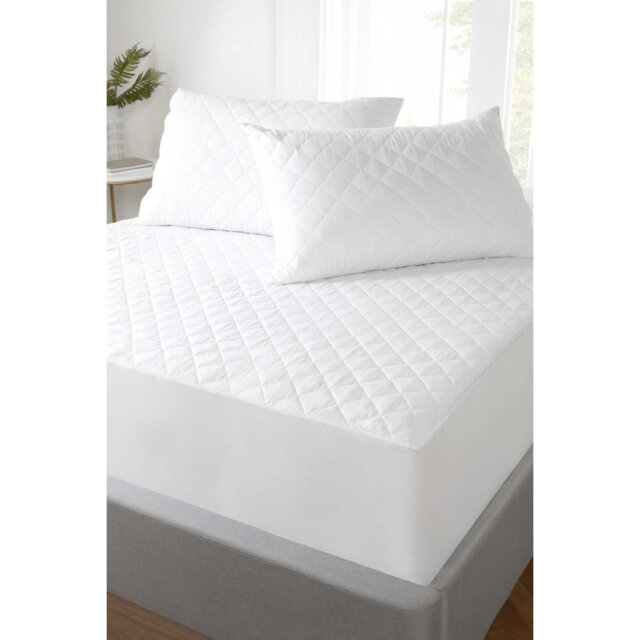 Fitted Mattress Protector Case Pack