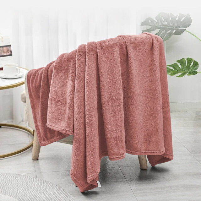 Premium Ultra-Soft Mink Fleece Blanket - Plush, Lightweight & Warm - Cozy Throw for Bed & Sofa