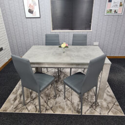 Schiavo 4 - Person Dining Set