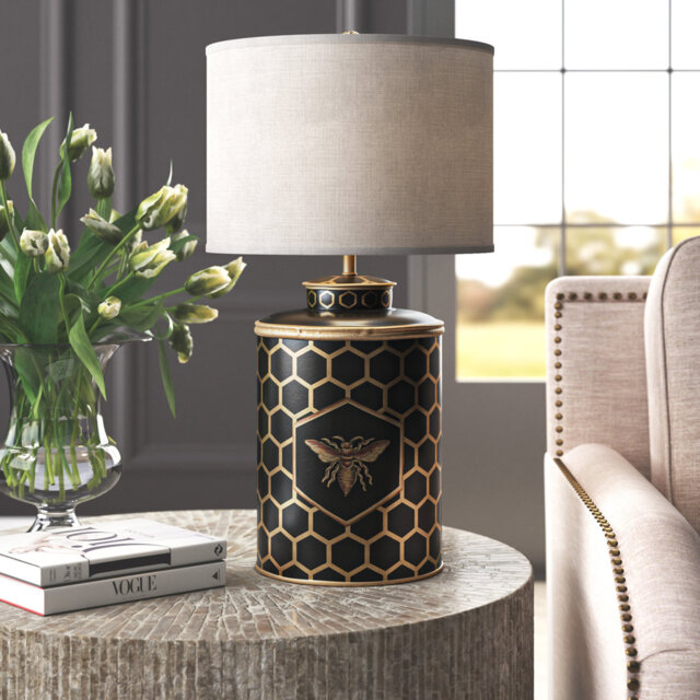 Ahanu Metal Lamp Base Lamp