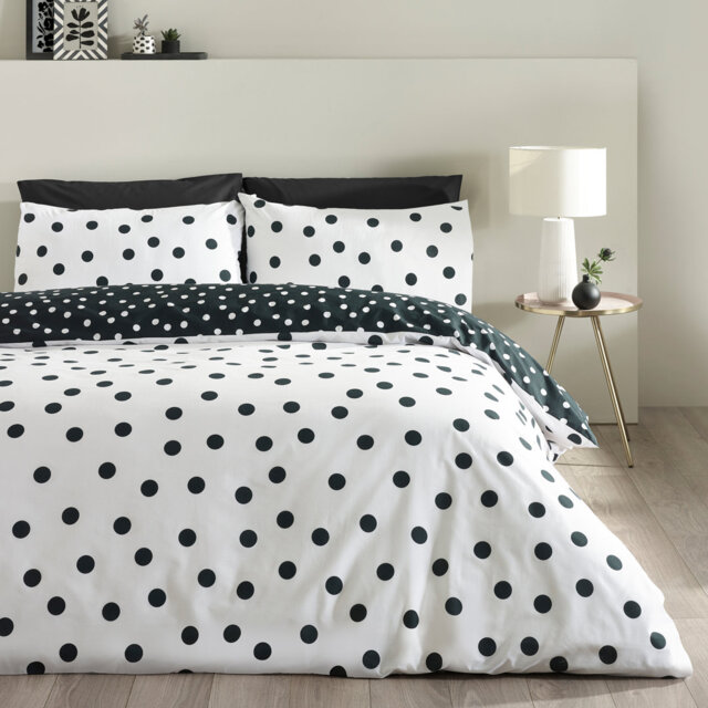 Polka Dot Reversible Duvet Cover Set