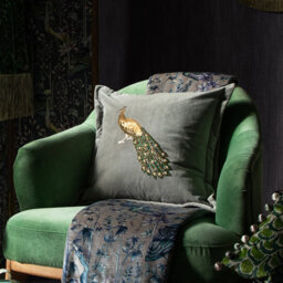 Mayura Mayura Animal Oxford Cushion Feathers Square Scatter Cushion Cushion With Filling
