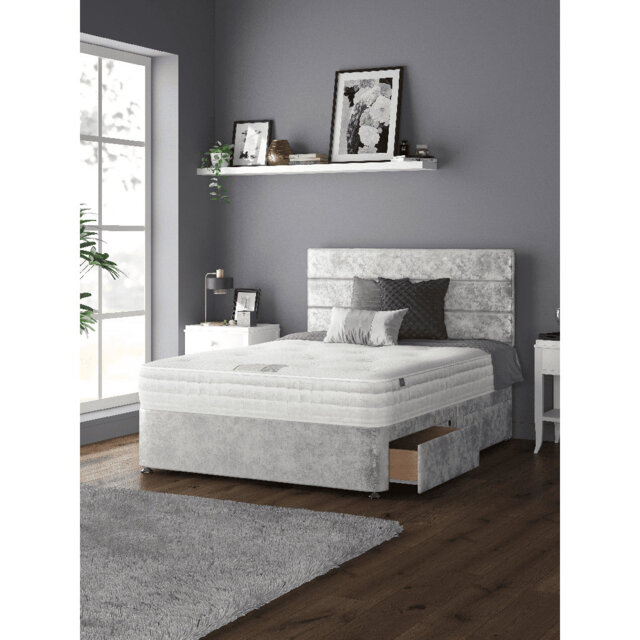 Notus Upholstered Bed