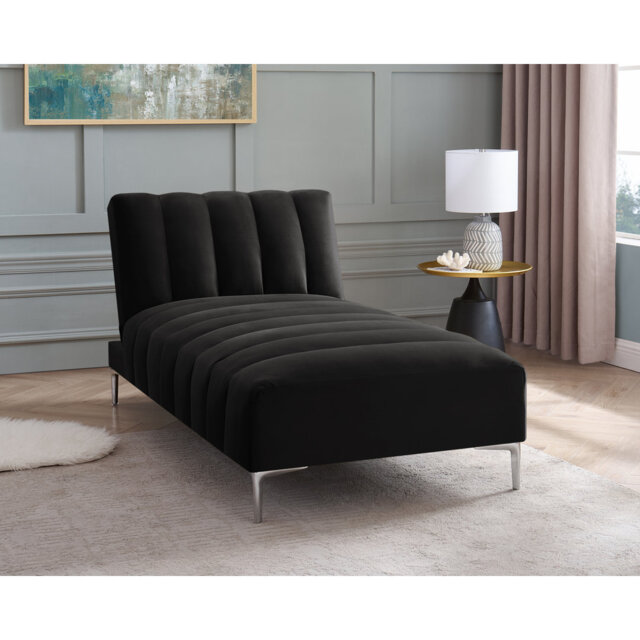 Decato Camille Chaise Longue Daybed in Velvety Fabric