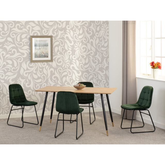 Aathyn 4 - Person Dining Set