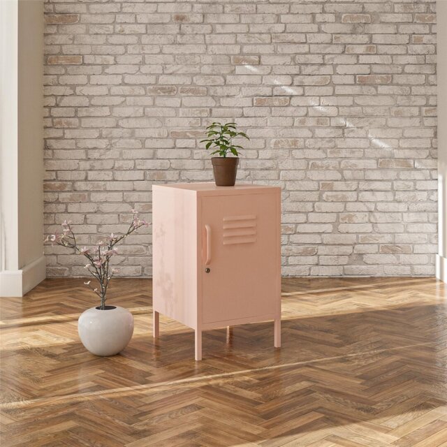Alondrea End Table