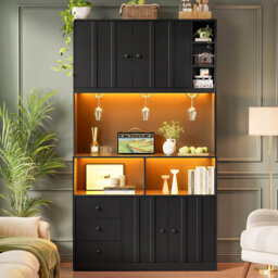 Kitchen Pantry