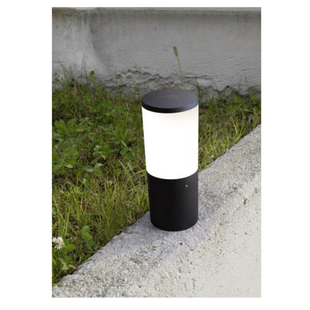 Bauerle Bollards