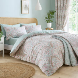 Palais Cotton Blend Bedspread with Pillowcases Included
