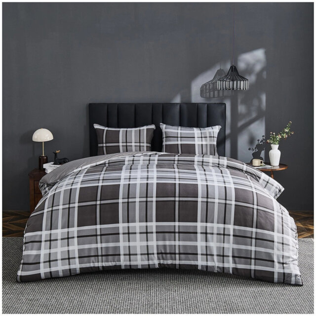 Polyester Duvet Cover Set with Pillowcases
