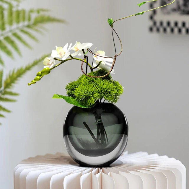 White Artificial Flower Arrangement in Vase Dining Table Centerpiece Fake Flower Decor