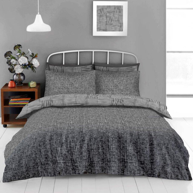 UK Geometric Duvet Cover with Pillowcases - Polycotton Fabric Bedding Set - Available in Single Double King