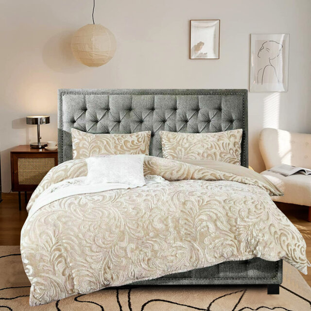 Floral Duvet Cover Set with Pillowcases Included