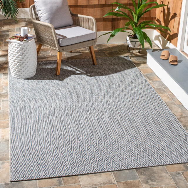 Autianna Grey/Navy Indoor/Outdoor Rug