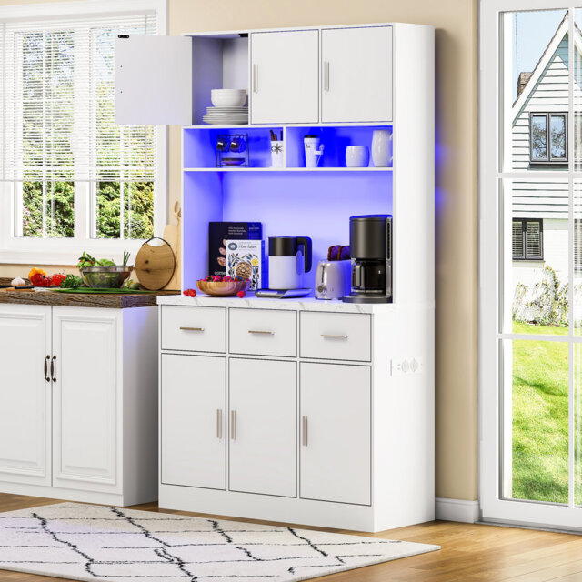 Kitchen Pantry