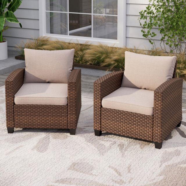 Premium All-Weather Wicker Outdoor Lounge Chair