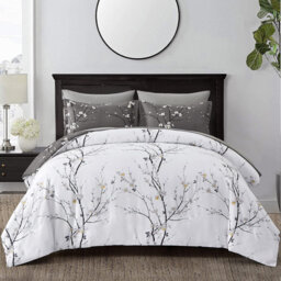 Polyester Floral Duvet Cover Set with Pillowcases Included